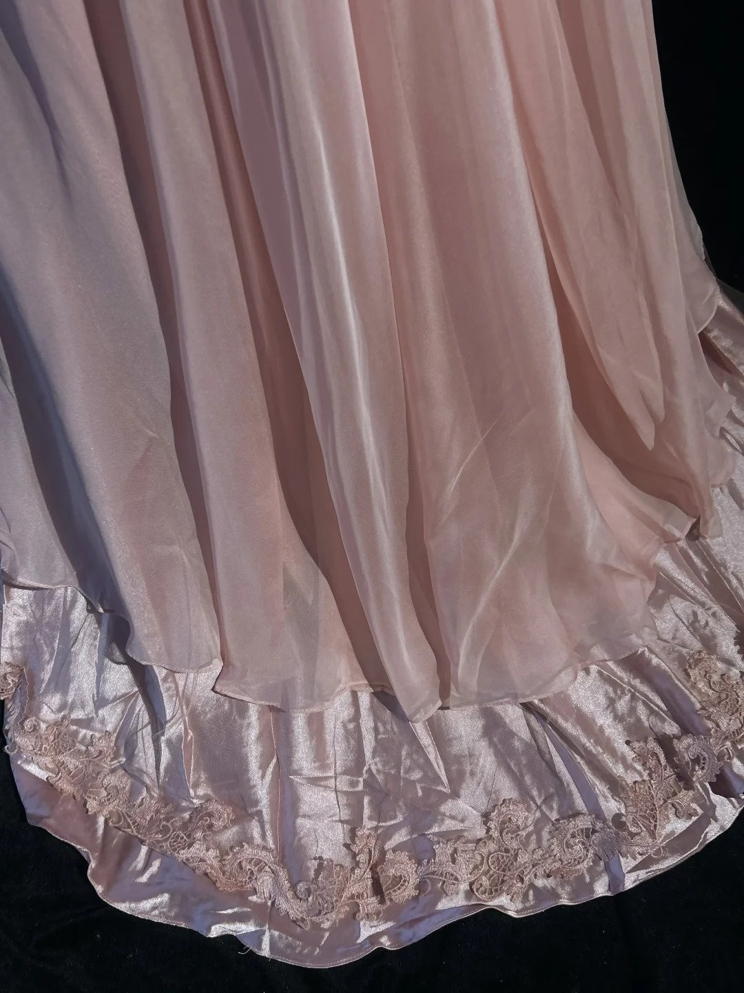 Vintage Prom Dresses A line V Neck Pink Chiffon 70s With 3D Flowers Beading Long Formal Gown N2528