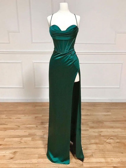 Langes, schlichtes Meerjungfrauen-Abendkleid aus Satin mit Spaghettiträgern und Seitenschlitz (N1862)