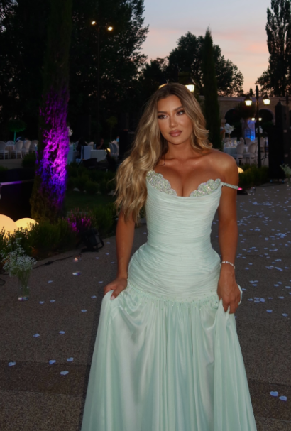 Modest Mermaid Spaghetti Straps Sleeveless Light Sky Blue Prom Dresses Long Party Dress 22th Birthday Outfits Graduation Dress RB971