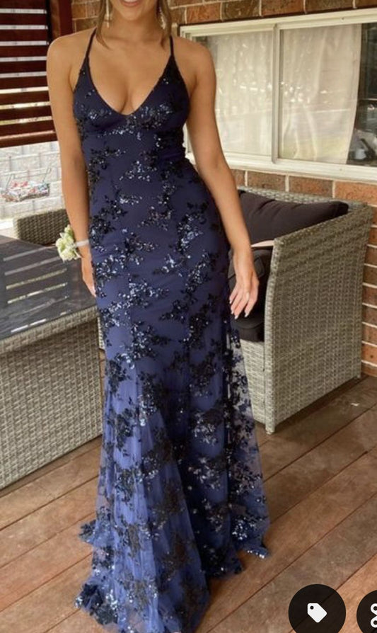 Elegantes, ärmelloses Meerjungfrauen-Abendkleid in Marineblau mit Spitze, langen Pailletten und offenem Rücken (Vestidos De Dia AB559)