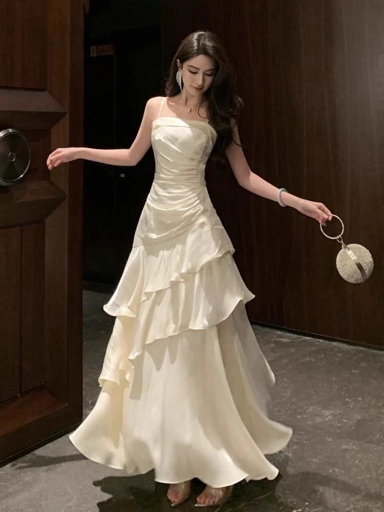 Elegantes Meerjungfrauen-Spaghetti-Träger-Kleid für Damen, figurbetontes Partykleid mit Hüftausschnitt, stylisches, eng anliegendes Ballkleid AB974