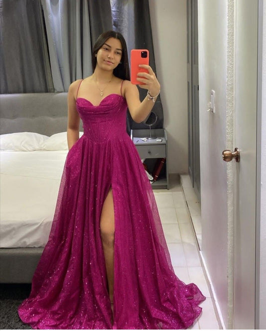 Robe de soirée longue à paillettes fuchsia, bretelles spaghetti et fente, coupe trapèze, AB1739