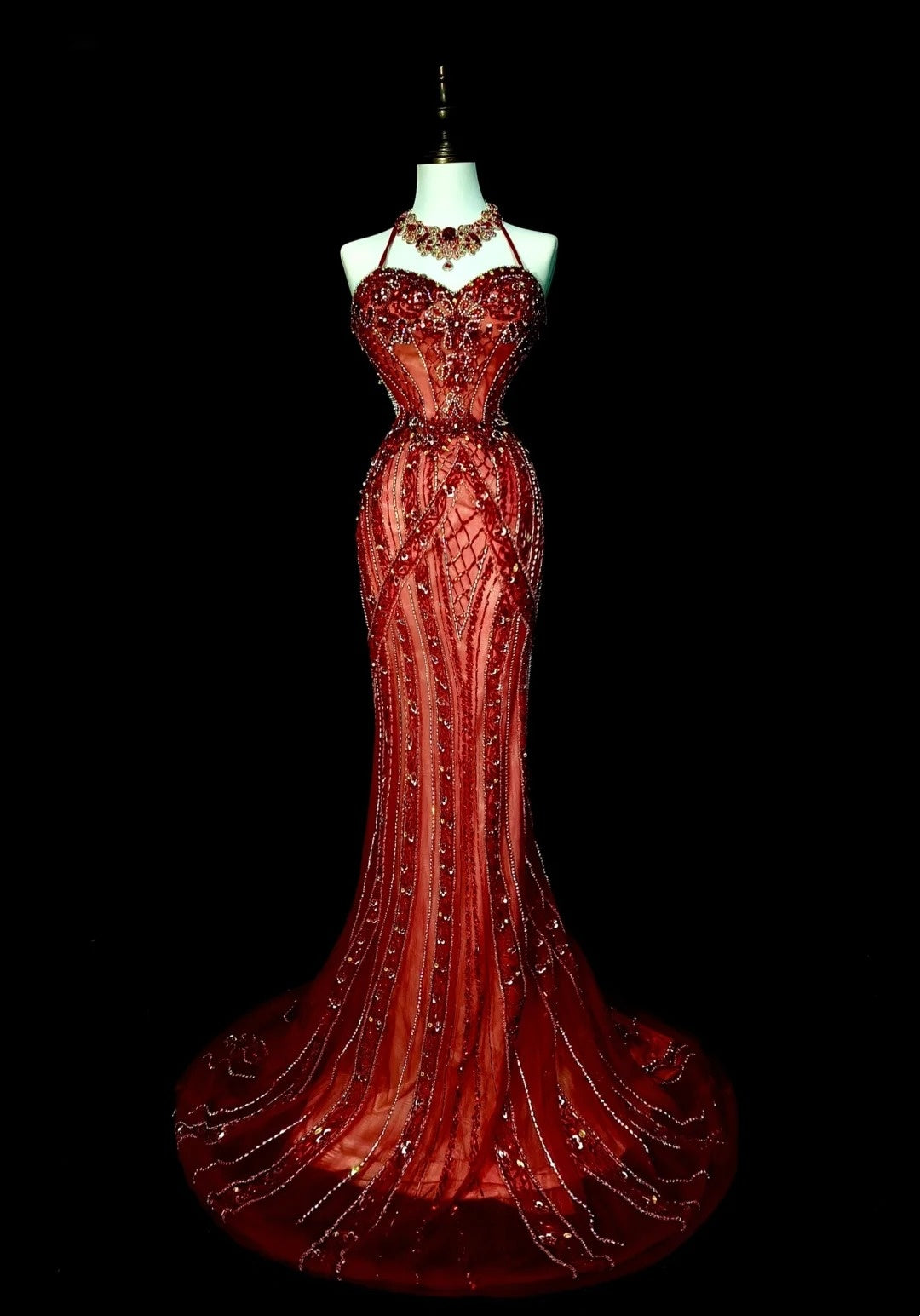 Robe de bal longue vintage années 1960, style sirène, dos nu, bordeaux, sans manches, en tulle, N1582