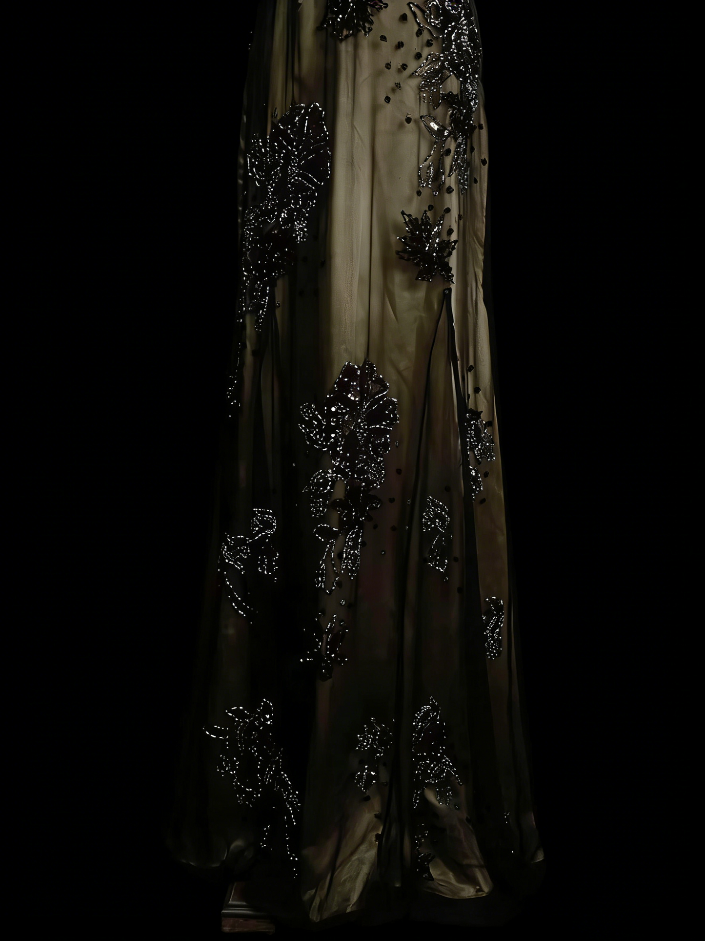 Robe de bal longue sirène vintage dos nu en satin sans manches, style années 80, référence N1452