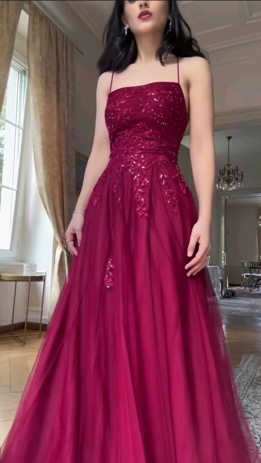 Vintage A-Linie burgunderfarbenes Spaghettiträger-Tüllkleid mit Perlenstickerei, Ballkleid zum 21. Geburtstag, Abschlussballkleider N2764
