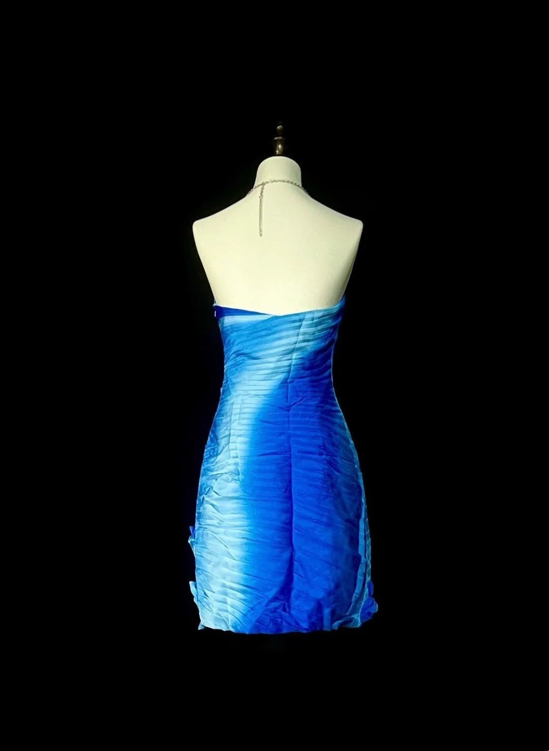 Robe fourreau vintage en mousseline bleue à décolleté cœur, style cabaret, courte, inspiration robe de bal N1353