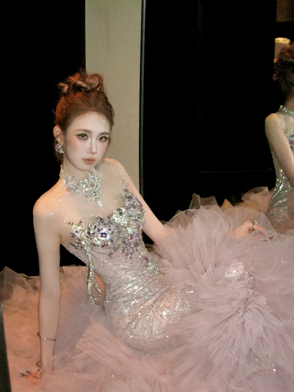 Robe de bal sirène de luxe en tulle rose, col bijou, dos ajusté, corset orné de perles, tenue de soirée longue et esthétique pour la remise des diplômes N060
