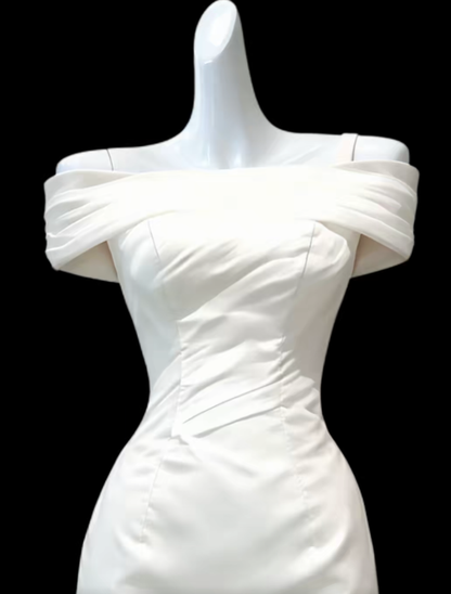 Charming Sheath Off The Shoulder Ivory Mini University Ideas Homecoming Dress Inspo Short 18th Birthday Dresses Senior Graduation Outfits RB7165