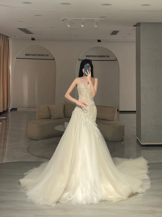 Robes de mariée simples Sirène Cœur Ivoire Dentelle Longue Robe de mariée N2978