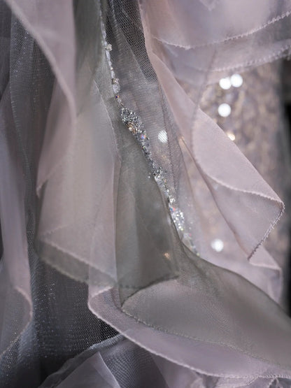 Robe de soirée longue de bal de princesse sirène grise à sequins et fente, décolleté cœur, N743