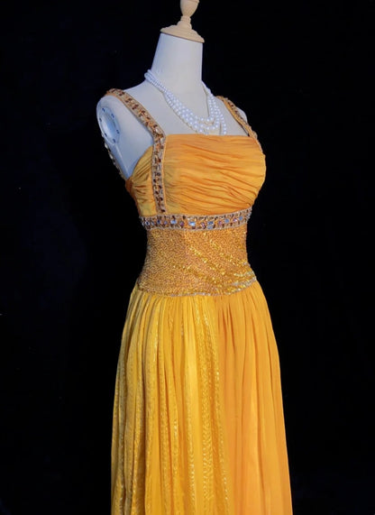 Vintage Abschlussballkleider A-Linie, eckiger Ausschnitt, gelb, plissiert, 70er Jahre mit Perlen, Abendkleid N2535