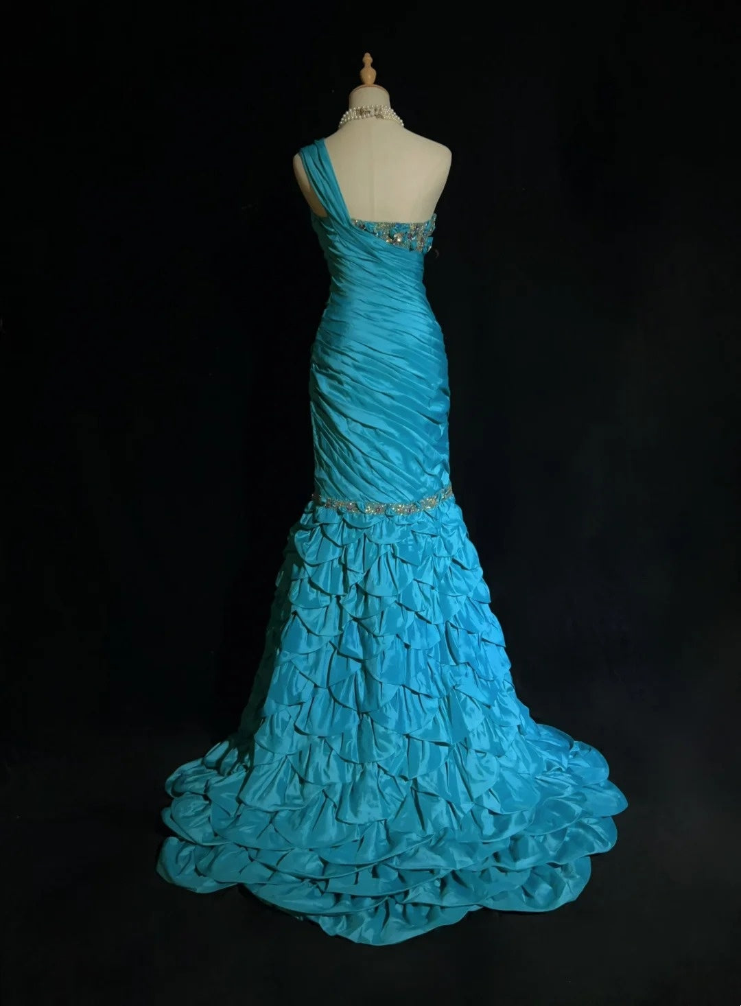 Robes de bal vintage Sirène Asymétrique Rétro Taffetas Bleu Perlé Années 90 Robe de Soirée Longue N2905