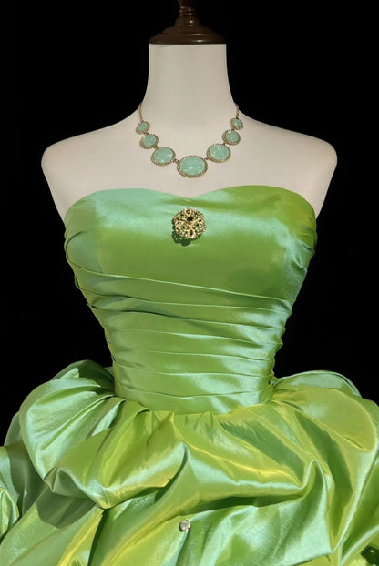 Hübsches Ballkleid Sweetheart Grün Organza Kurze Mini-Heimkehrkleider Hoco Kleider N2660