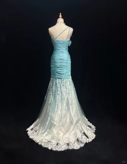 Bescheidene Abschlussballkleider Meerjungfrau One Shoulder Blau Tüll Spitze Ärmellos Mit Rüschen Festliches Abendkleid N3833