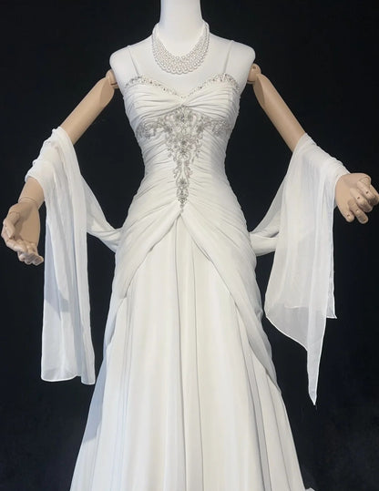 Zeitlose Brautkleider Meerjungfrau Spaghettiträger Weiß Chiffon Mit Schal Langes Brautkleid N3063