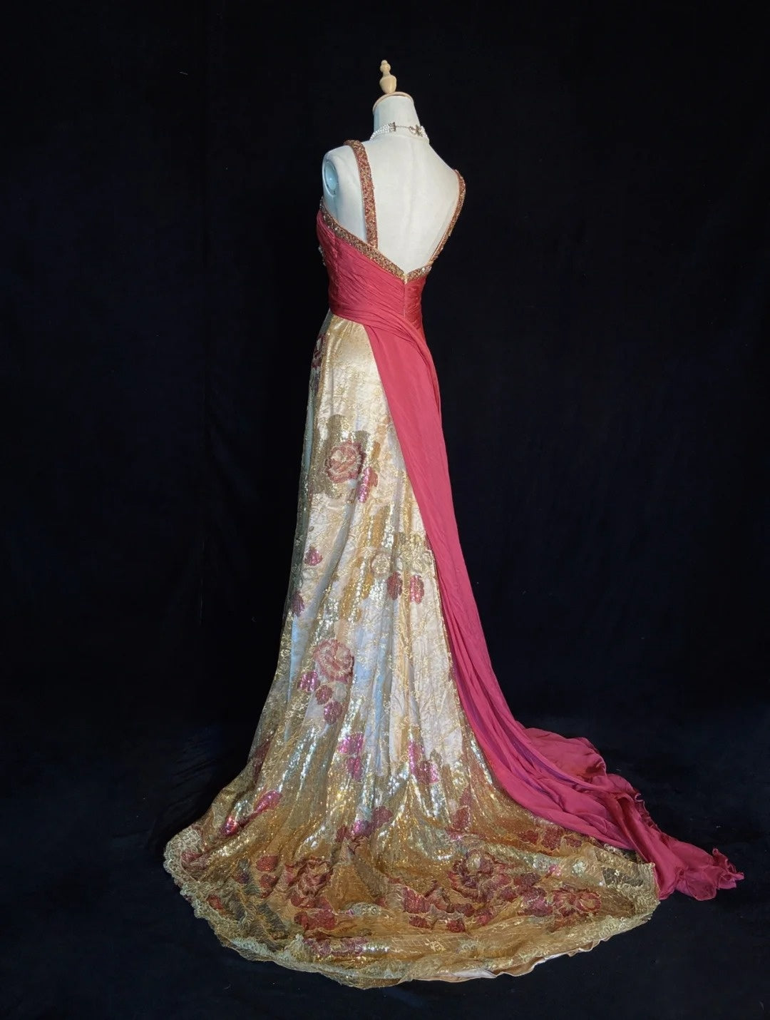Vintage Prom Dresses A Line Halter Hot Pink Chiffon With Gold Lace Long Formal Evening Outfits N3856