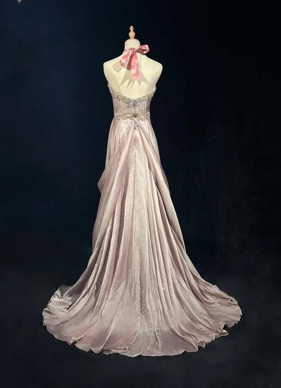 Robes de bal vintage esthétiques en mousseline de soie rose clair, coupe trapèze, dos nu, perles, robe de soirée longue N3034