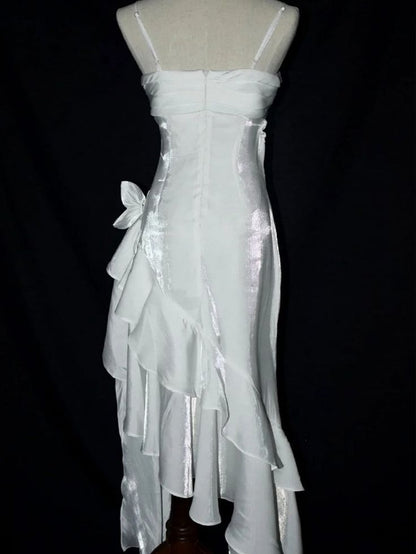 Weißes Vintage-Meerjungfrauen-Hochzeitskleid mit Blumenmuster und asymmetrischem Saum, auch als Ballkleid geeignet (AB985)