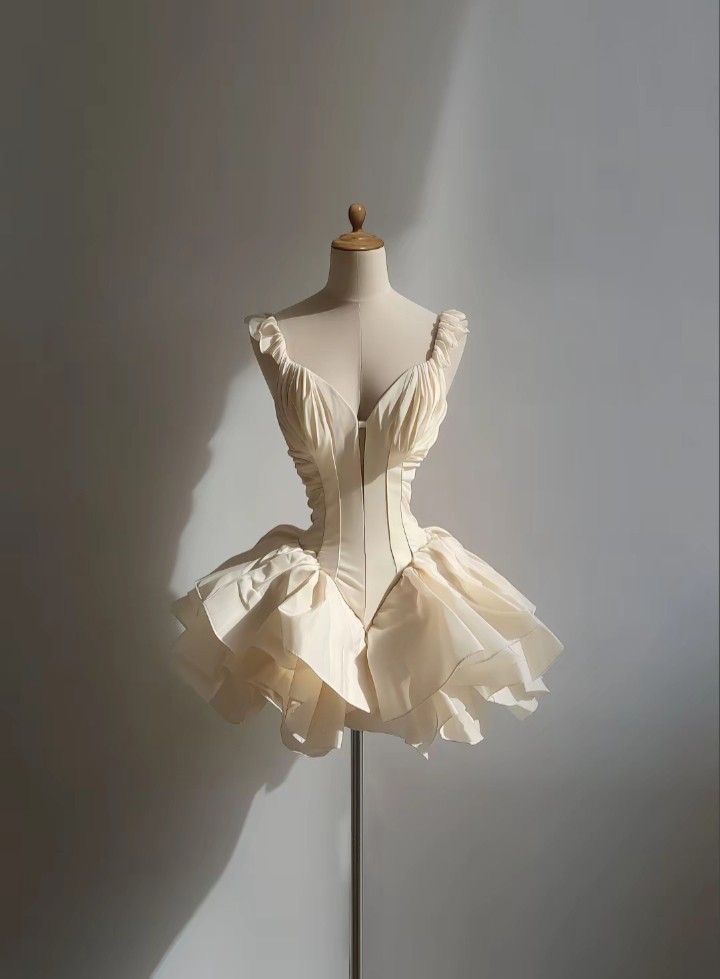 Sexy Homecoming Dresses Outfit inspo Ball Gown Sweetheart Ivory Hoco Dress Birthday Cocktail Outfits RB9195