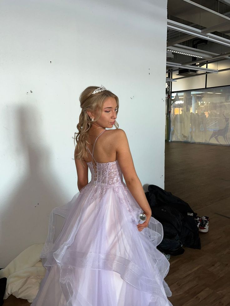 Einzigartiges Ballkleid, Abschlussballkleid, lila Spitze, formell, lang, gestuft, Abendkleid, Vestidos De Dia AB551