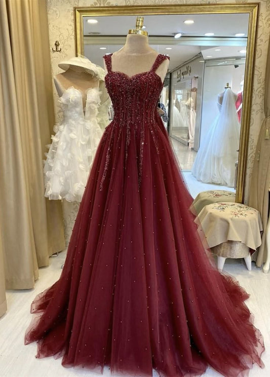 Einzigartiges Ballkleid mit Herzausschnitt, burgunderroter Tüll mit silbernen Perlen, langes Abendkleid, formelle Abendgarderobe, Inspiration AB740