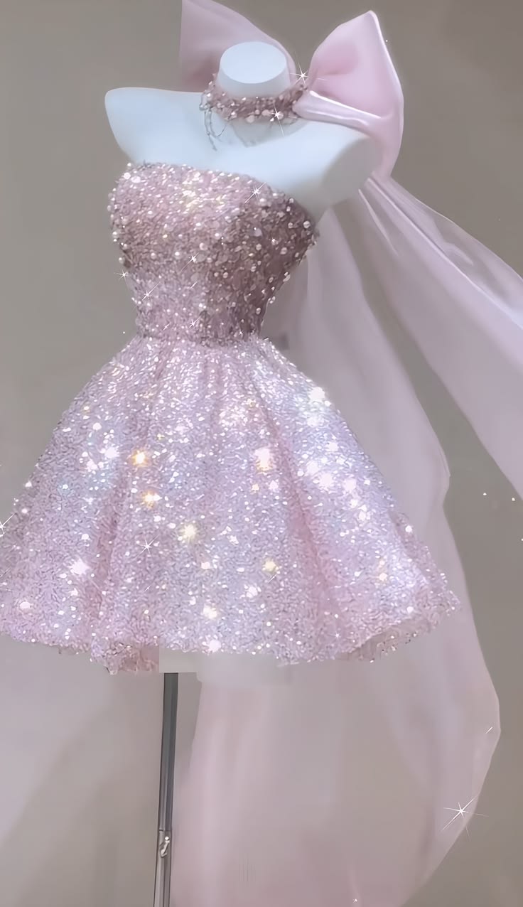 Hübsches Ballkleid Trägerlos Pink Pailletten Kurz Mini Homecoming-Kleid Abschlusskleid N2430