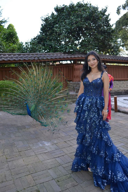 Elegantes Ballkleid mit Herzausschnitt, Spitzenträgern, marineblau, lang, plissiert, Rüschen, Schlitz, Abiballkleider Vestidos De Dia AB556