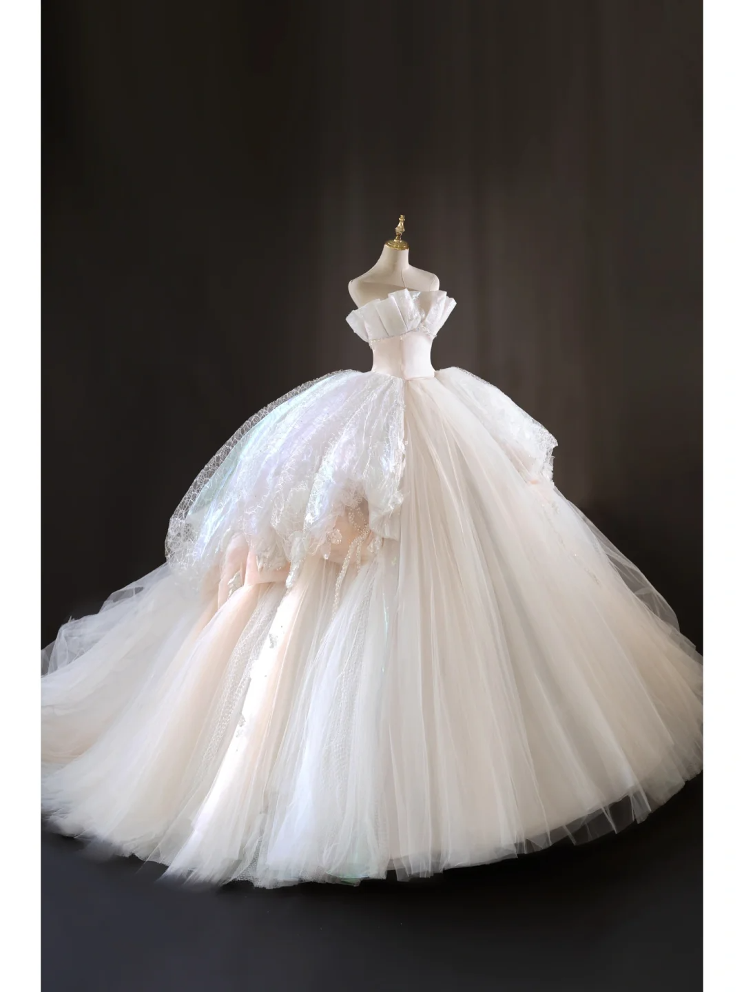 Princess Women's Wedding Dress With Lace for Bride Strapless Brides Dress Ball Gowns AB901