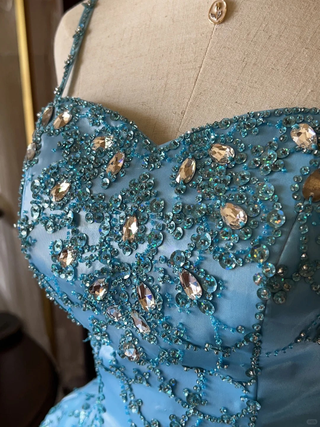 Vintage Ballkleid Spaghettiträger Blau Mit Lagen Stufen Sweet 16 Kleider Lang 15 Vestidos De Fiesta N2264