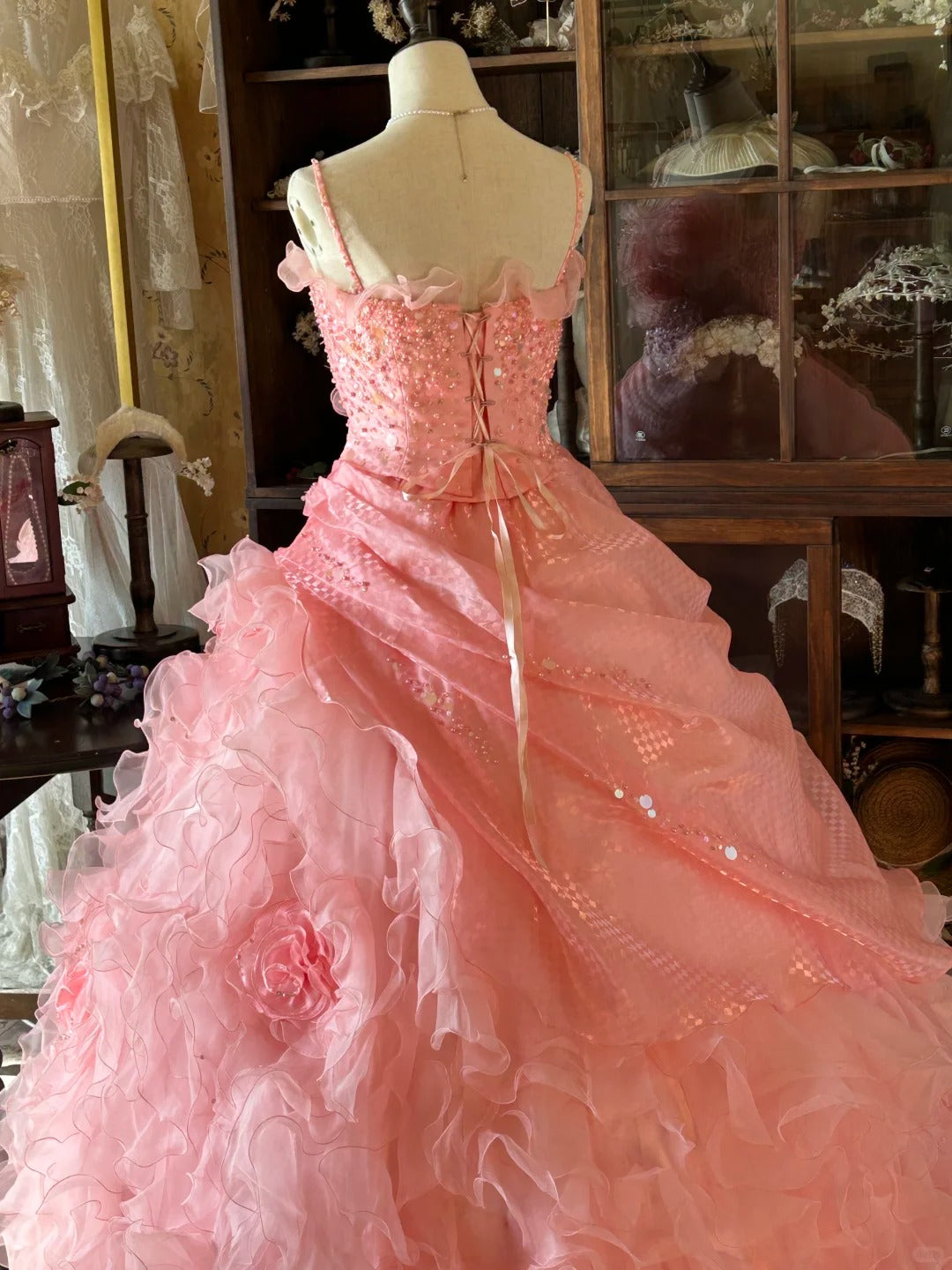 Vintage Ball Gown Spaghetti Straps Pink With Layers Tiered Sweet 16 Dresses Quinceanera Dress Long 15 Vestidos De Fiesta N2263