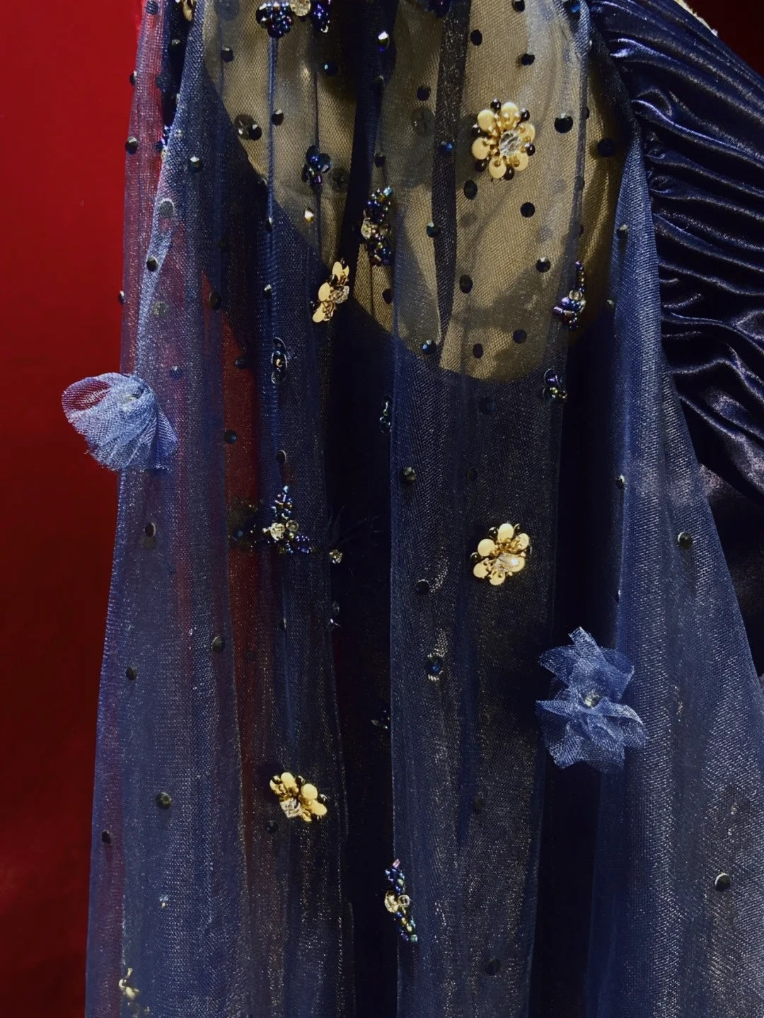 Vintage Ballkleider Inspo A-Linie Empire V-Ausschnitt Marineblau Satin 90er Mit Ärmeln Abendkleider N3314