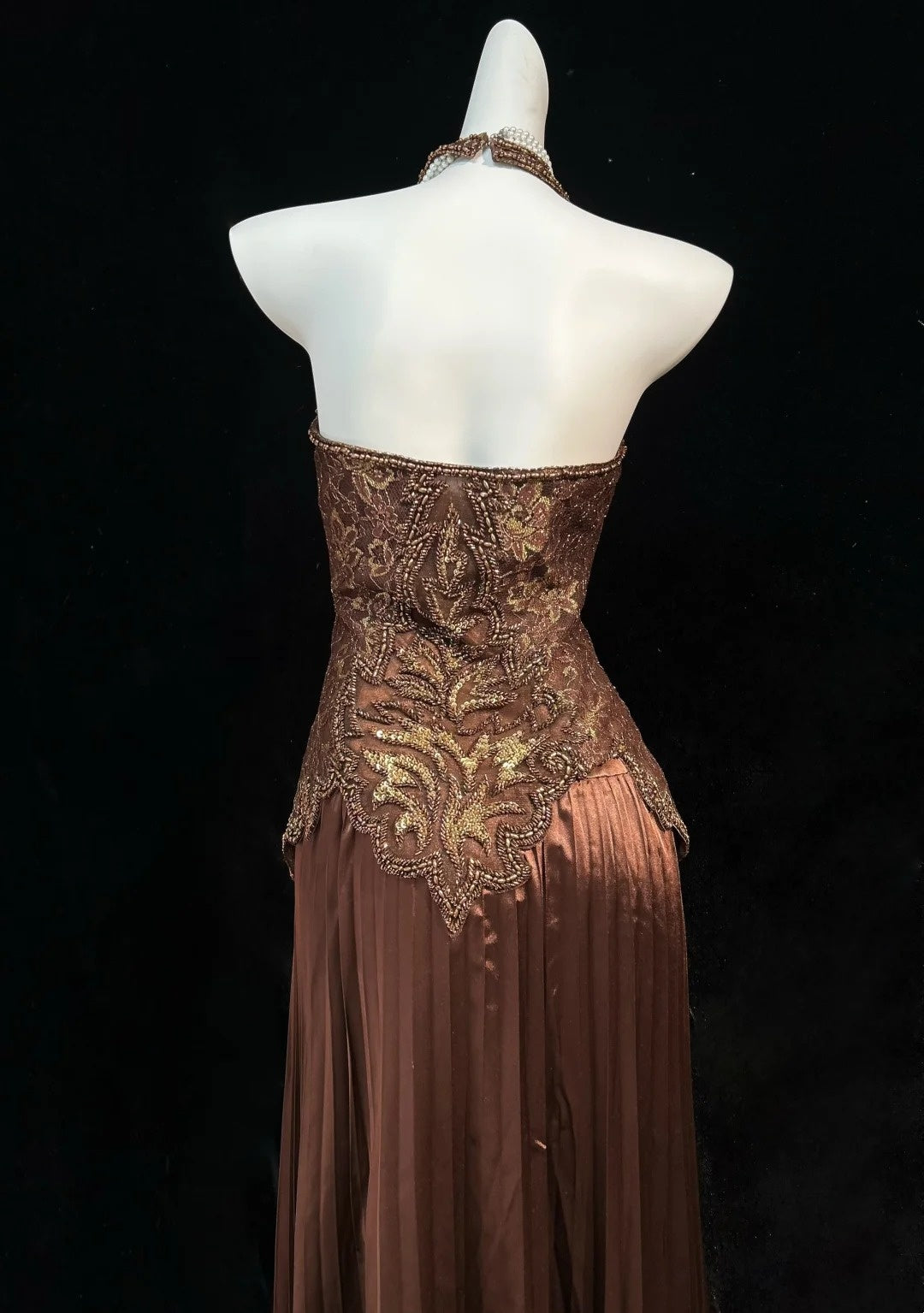 Vintage Prom Dresses 80s A Line Halter Chocolate Satin Long With Beading Evening Formal Outfits RB5137