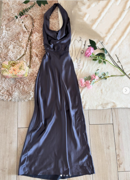 Elegantes Meerjungfrauen-Halterkleid aus marineblauem, seidigem Satin, lang, formell, festlich, für Abschlussball, Abendveranstaltung, Dinnerparty, AB2038