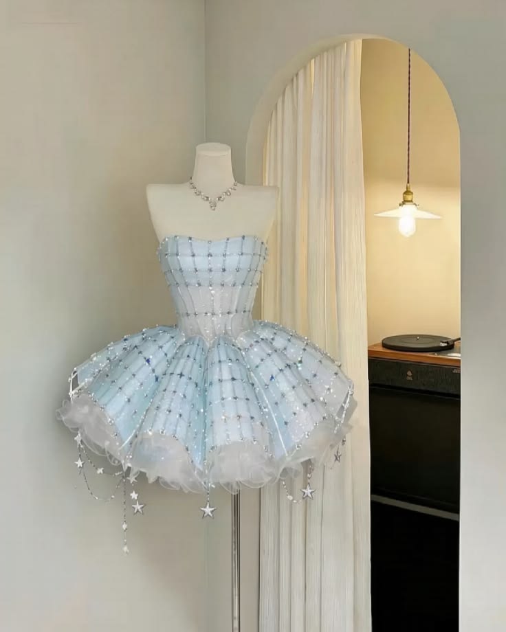 Pretty Ball Gown Strapless Star Sequin Mini Blue Homecoming Dress Inspo With Beaded Short Graduation Dresses RB6832