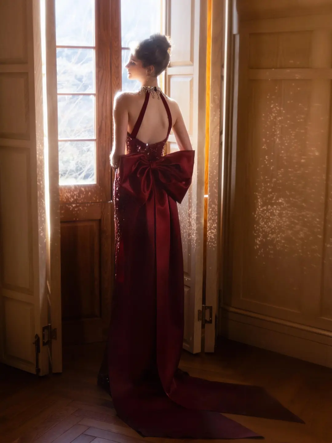 Vintage Mermaid Halter Burgundy Sequin Sleeveless Floor Length Prom Dress Inspiration Long Prom Dresses A046