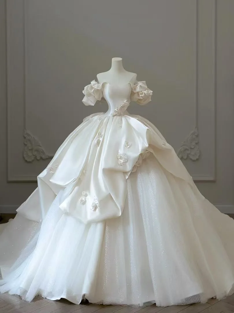 Einzigartige Ballkleid Weg Von Der Schulter Weiß Satin Lange Brautkleid Blumen Bräute Brautkleider A055