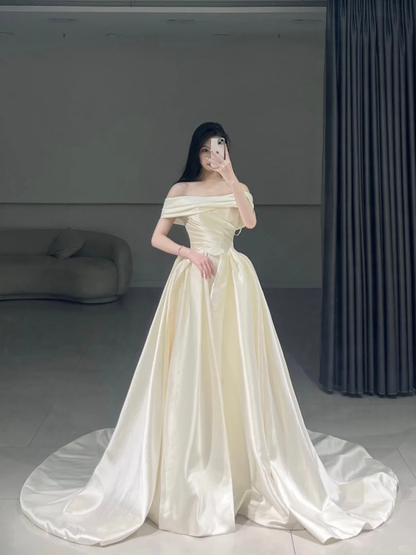 Zeitloses Ballkleid aus Satin mit Flügelärmeln, langes Brautkleid, schöne formelle Brautkleider, süßes A098