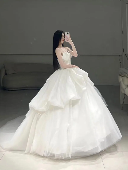 Zeitloses Ballkleid Sweetheart Weiß Plissee Langes Tüll Brautkleid Schöne Formale Süße Brautkleider A100