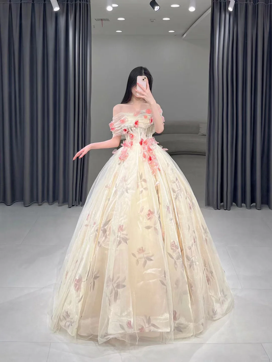 Süßes Ballkleid aus der Schulter Floral Tüll langes Quinceanera-Kleid Wunderschöne Quinceanera-Kleider Sweet 15 16 Kleid A111
