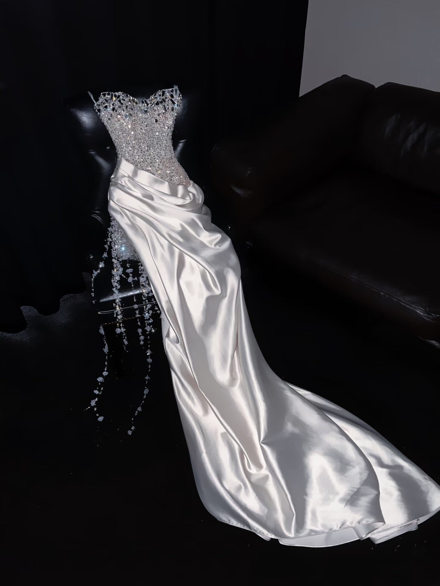 Süße Brautkleider mit Herzausschnitt, funkelnde Perlenstickerei, Outfits zum 20. Geburtstag für Teenager AB2001