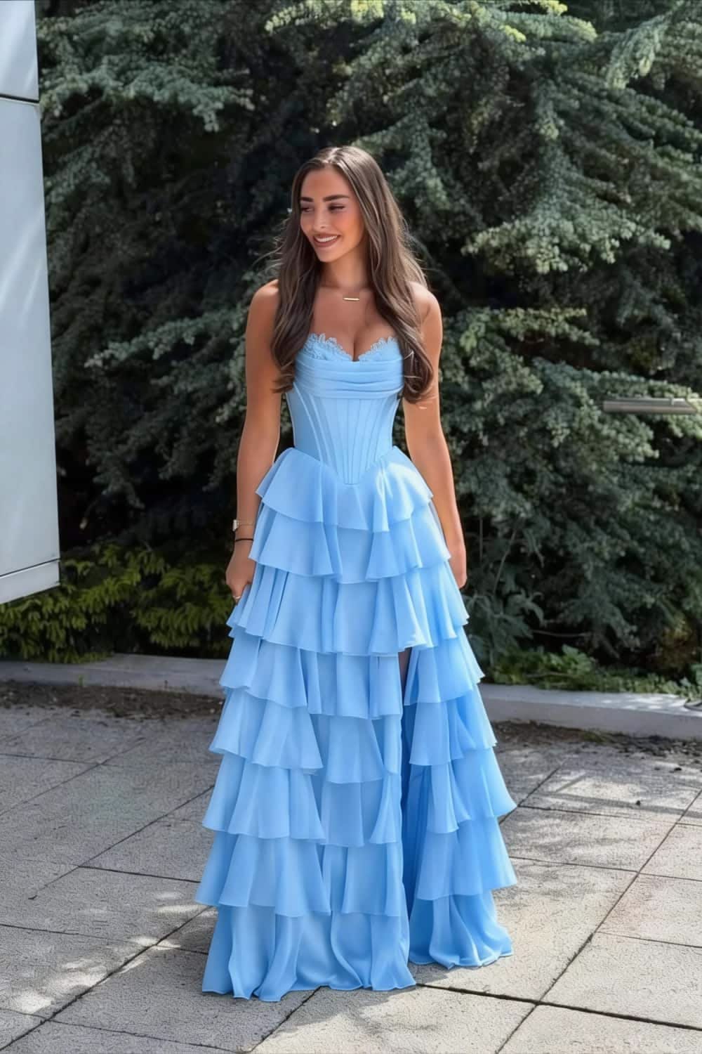Dunkelblaues, trägerloses, plissiertes Abendkleid mit Rüschen in A-Linie, AB687