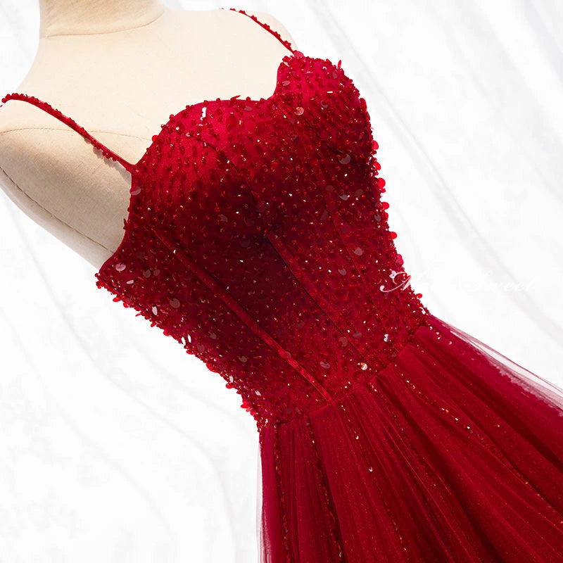 Robe de bal longue rouge foncé à bretelles et perles, décolleté cœur, robe de bal junior AB703