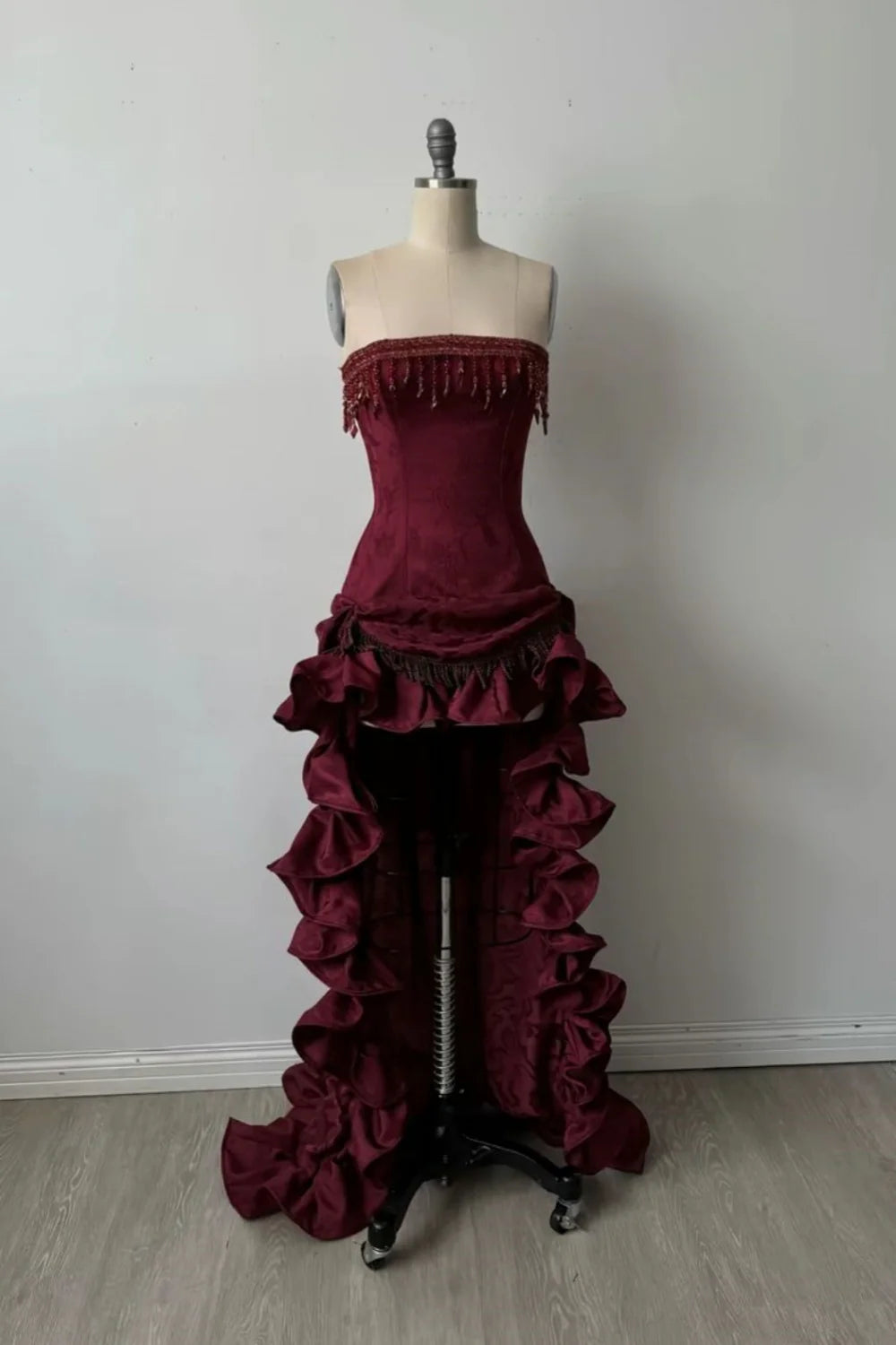Modest High Low Strapless Burgundy Satin Prom Dresses With Beads Evening Party Formal Gown 18th Birthday Gowns AB797
