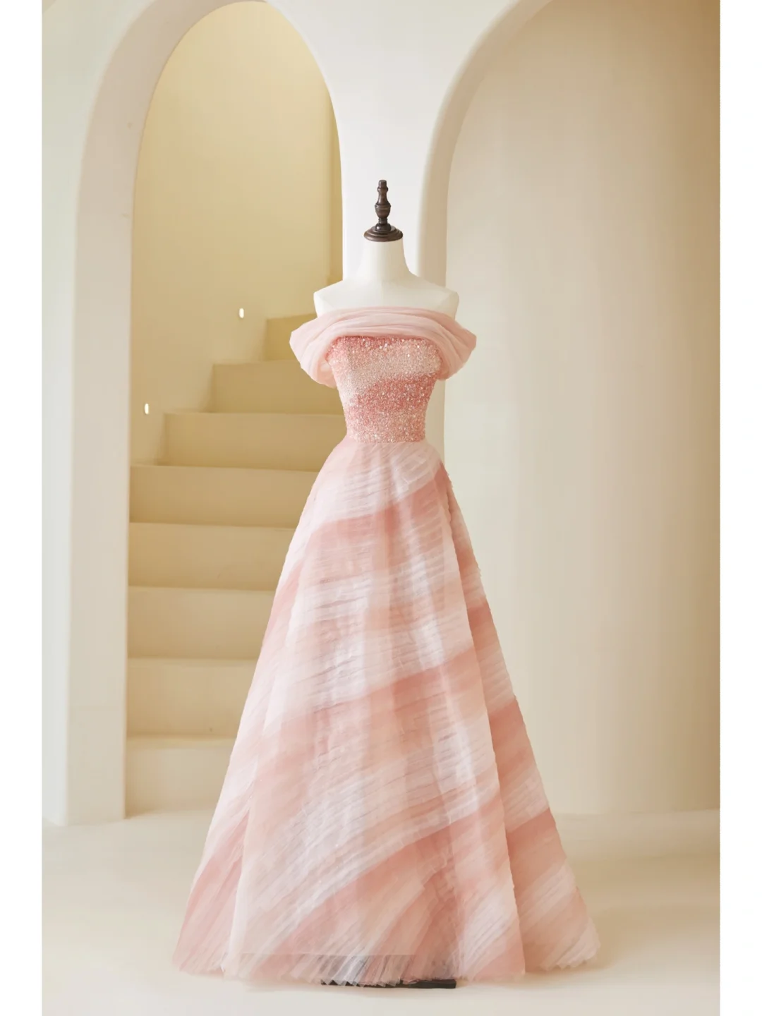 Robe de bal élégante sans bretelles en tulle rose, robe de soirée charmante, robe d'invitée de mariage tendance AB1015