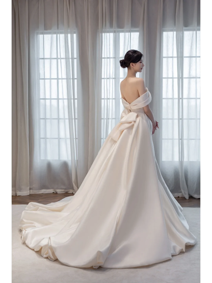 Robe de mariée sirène à épaules dénudées pour femme, ornée de plis et longue jusqu'au sol, modèle AB1018