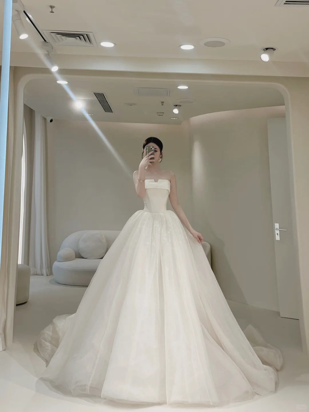 Prinzessinnen-Brautkleid für Damen, Tüll-Brautkleid, Ballkleid, trägerloses Brautkleid AB883