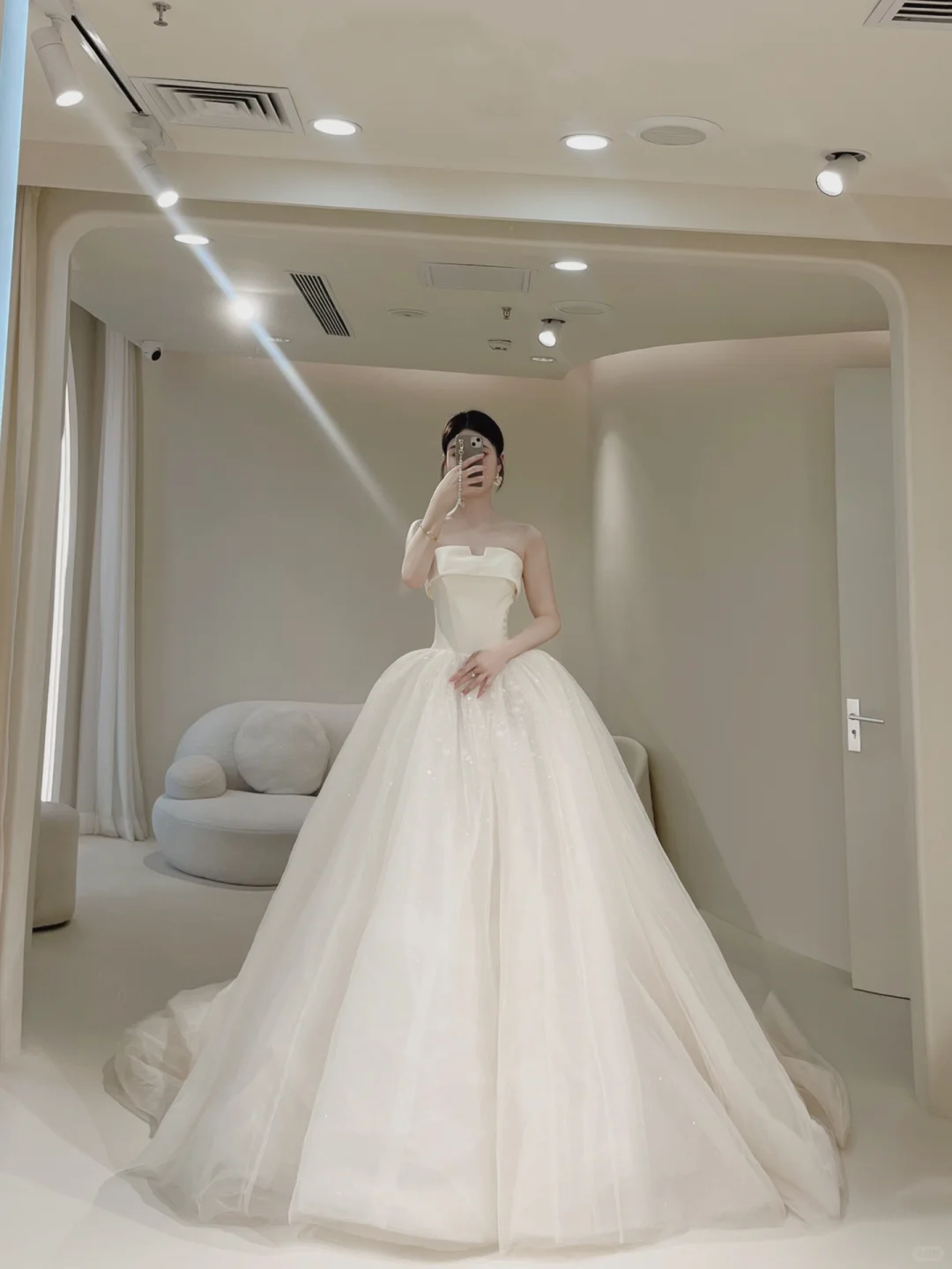 Prinzessinnen-Brautkleid für Damen, Tüll-Brautkleid, Ballkleid, trägerloses Brautkleid AB883