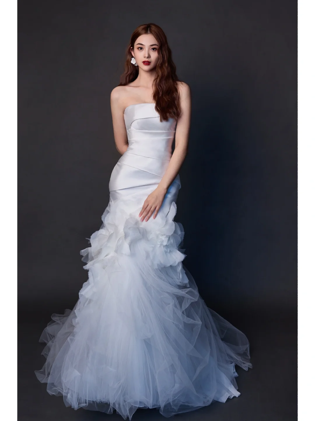 Damen-Brautkleid, trägerlos, ärmellos, plissiert, bodenlang, Meerjungfrauenstil, AB888