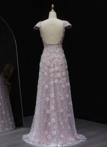 Elegantes, rückenfreies, kurzärmeliges A-Linien-Abendkleid mit Blumenmuster, Modell AB920