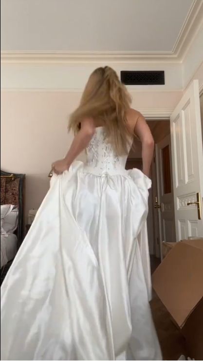 Robe de mariée intemporelle coupe trapèze, dos lacé, bustier, robe de mariée simple et longue, magnifique robe de mariée AB939